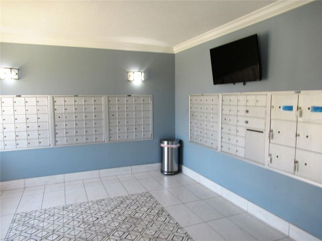 5220 BRITTANY DRIVE S 808, St Petersburg, FL 33715