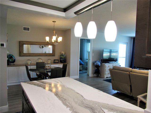 5220 BRITTANY DRIVE S 808, St Petersburg, FL 33715