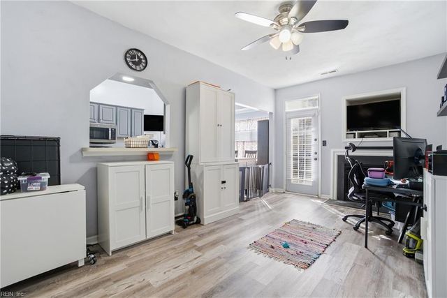 3822 Headwind LN, Portsmouth, VA 23703