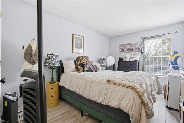 3822 Headwind LN, Portsmouth, VA 23703