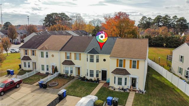 3822 Headwind LN, Portsmouth, VA 23703