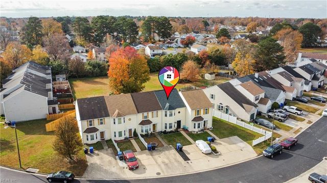 3822 Headwind LN, Portsmouth, VA 23703