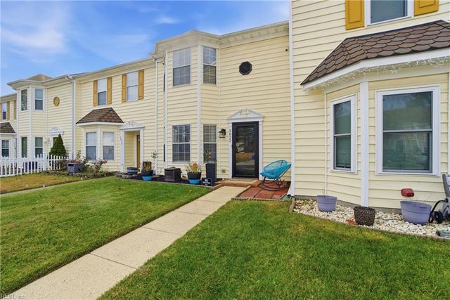 3822 Headwind LN, Portsmouth, VA 23703