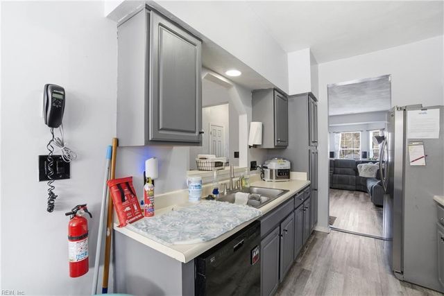 3822 Headwind LN, Portsmouth, VA 23703