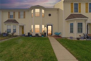 3822 Headwind LN, Portsmouth, VA 23703