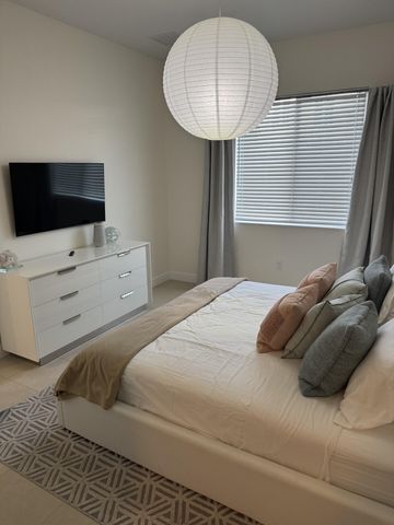 169 SE 1st Avenue, Delray Beach, FL 33444