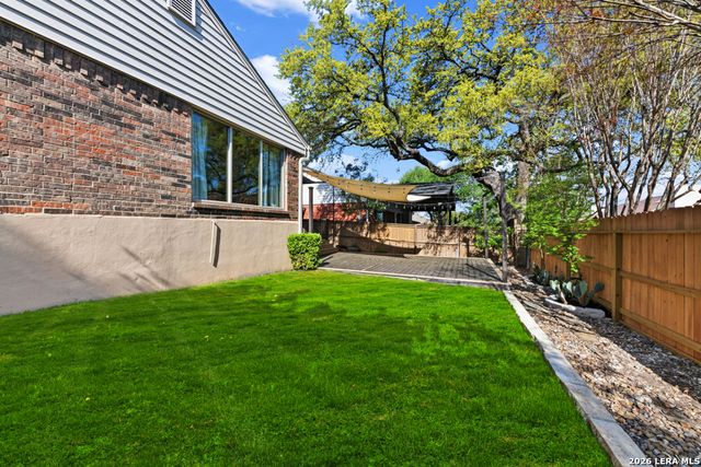 930 Amberstone, San Antonio, TX 78258