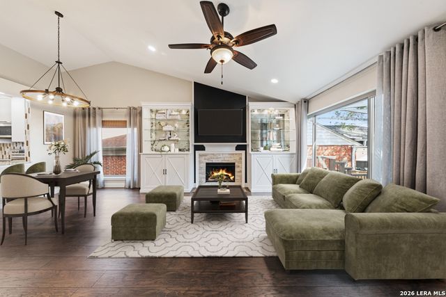 930 Amberstone, San Antonio, TX 78258