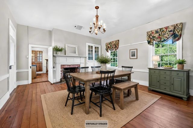 24033 OLD VALLEY PIKE, Maurertown, VA 22644
