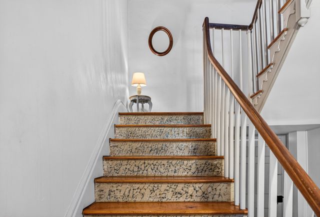 24033 OLD VALLEY PIKE, Maurertown, VA 22644