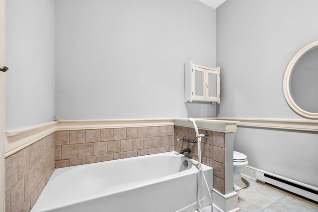 24033 OLD VALLEY PIKE, Maurertown, VA 22644
