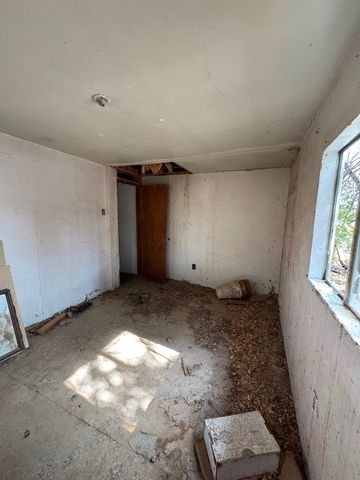 31 Private drive 1533, Hernandez, NM 87537