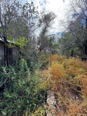 31 Private drive 1533, Hernandez, NM 87537