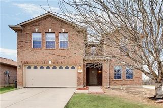 1676 Crown Point Drive, Little Elm, TX 75036