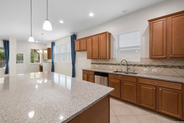 25756 TWO SPGS, San Antonio, TX 78255
