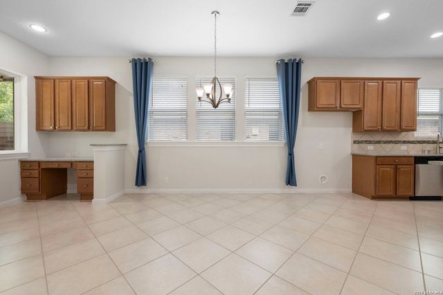 25756 TWO SPGS, San Antonio, TX 78255