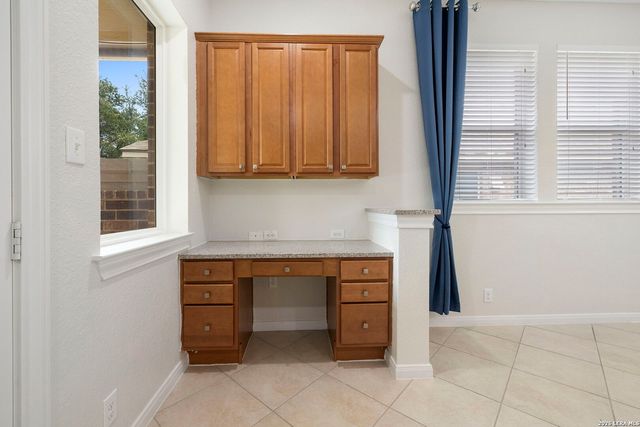 25756 TWO SPGS, San Antonio, TX 78255