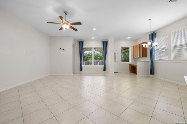 25756 TWO SPGS, San Antonio, TX 78255