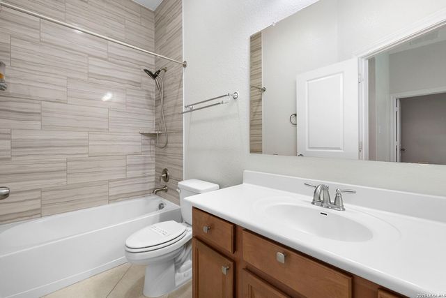 25756 TWO SPGS, San Antonio, TX 78255
