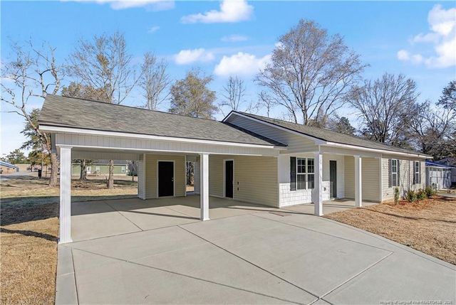 214 Lee Street, Spring Lake, NC 28390