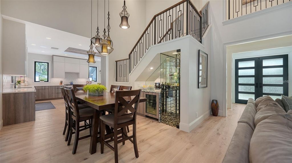 Image 25 of property listing at 5035 BAY SHORE ROAD, Sarasota, FL 34234