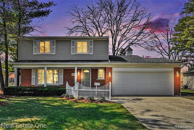 5303 Church Hill Drive, Troy, MI 48085