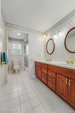 5303 Church Hill Drive, Troy, MI 48085