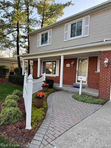 5303 Church Hill Drive, Troy, MI 48085