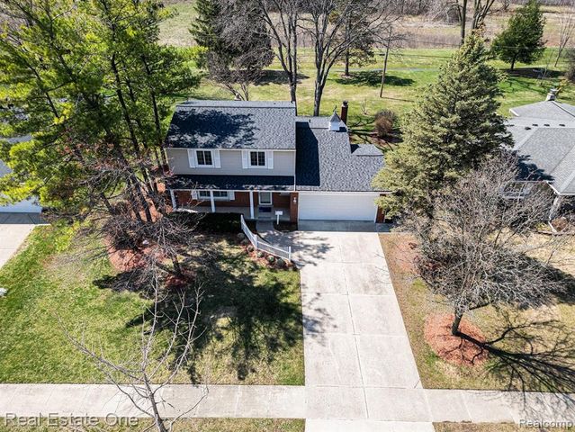 5303 Church Hill Drive, Troy, MI 48085
