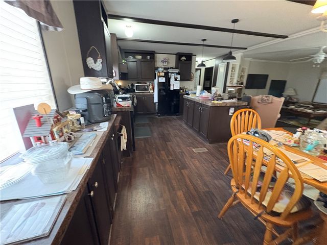 802 1st St, Bayside, TX 78340
