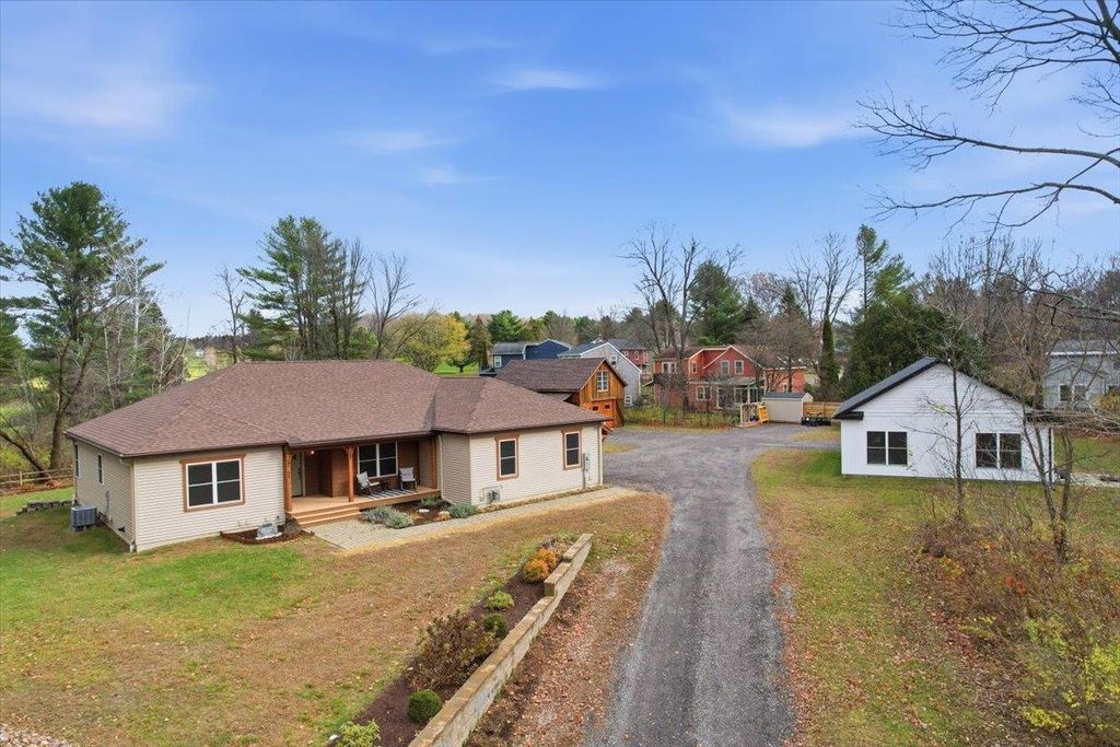 55-57 Lefebvre Lane, Williston, VT 05495