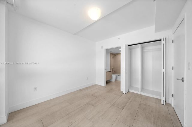 13800 Highland Dr 504, North Miami Beach, FL 33181