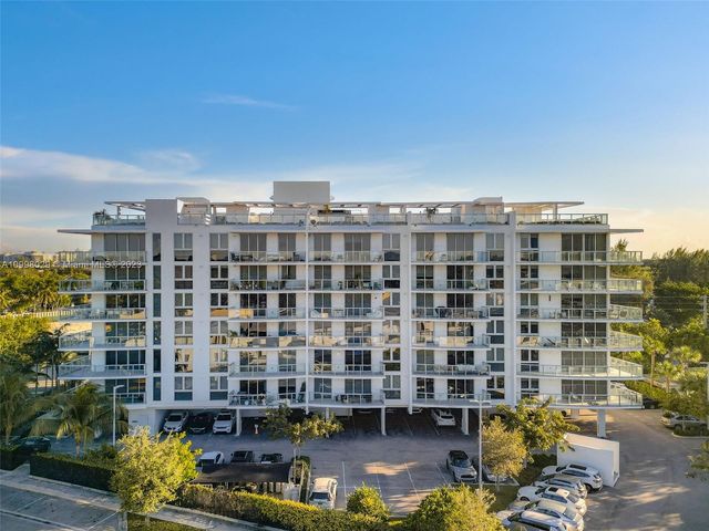 13800 Highland Dr 504, North Miami Beach, FL 33181