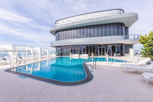 1000 Brickell Plz 3902, Miami, FL 33131