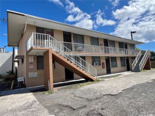 415 Liliha Court Lane, Honolulu, HI 96817