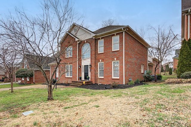 113 Doral Ln, Hendersonville, TN 37075