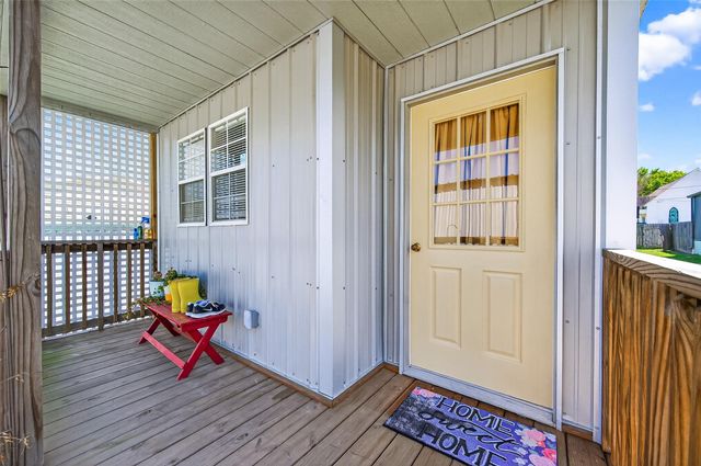 22218 Madison Street, Bedias, TX 77831