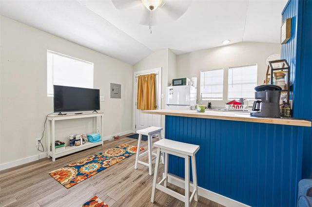 22218 Madison Street, Bedias, TX 77831