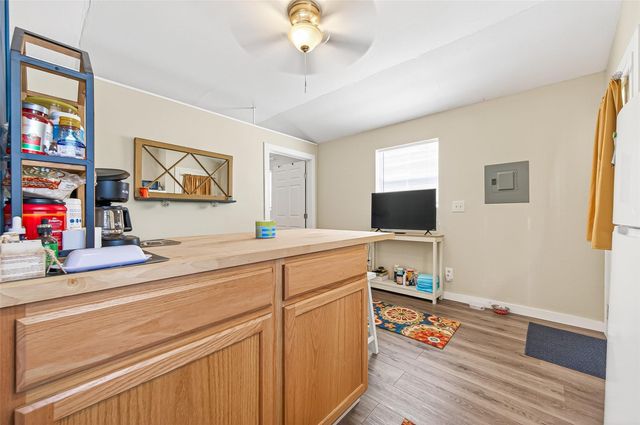 22218 Madison Street, Bedias, TX 77831