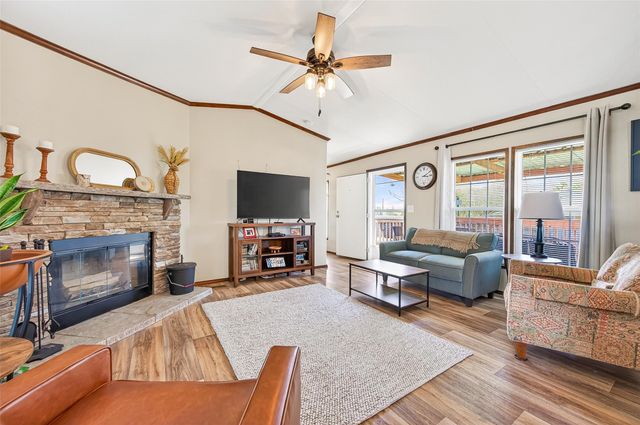 22218 Madison Street, Bedias, TX 77831