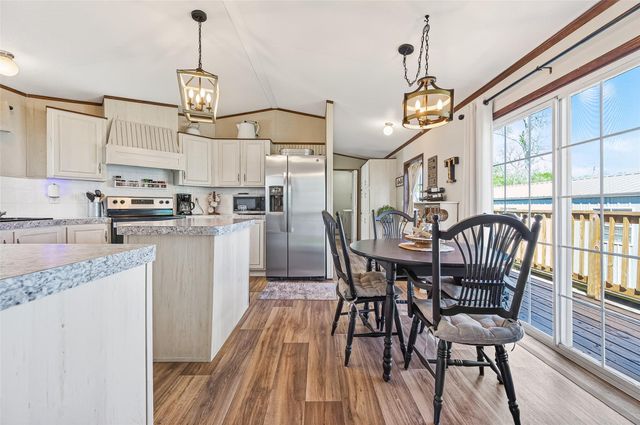 22218 Madison Street, Bedias, TX 77831