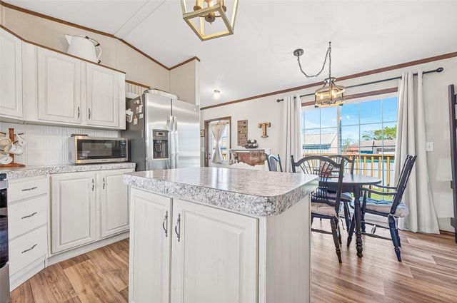 22218 Madison Street, Bedias, TX 77831