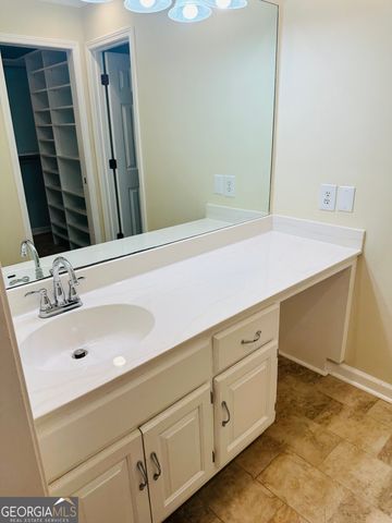 100 Rover Road, Williamson, GA 30292