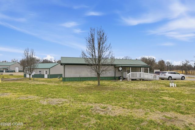 1055 S 200th Street, Pittsburg, KS 66762