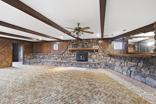 1055 S 200th Street, Pittsburg, KS 66762