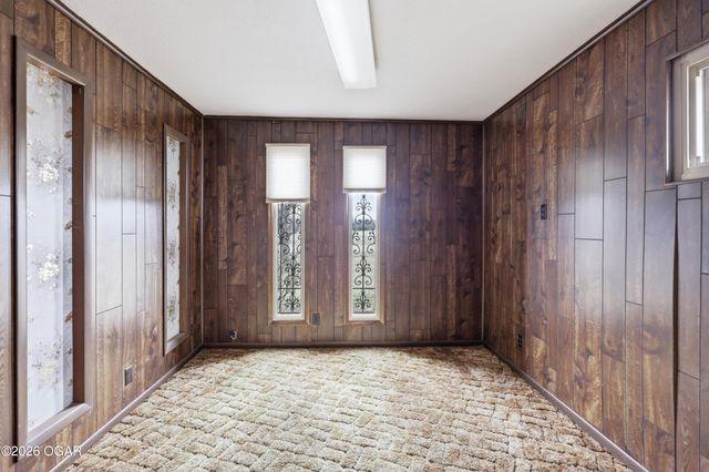 1055 S 200th Street, Pittsburg, KS 66762