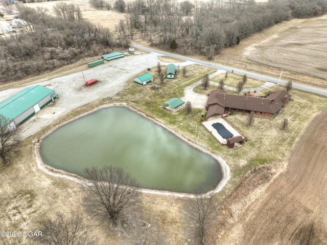 1055 S 200th Street, Pittsburg, KS 66762