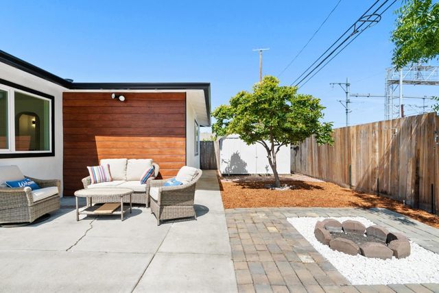 3069 Agate Drive, Santa Clara, CA 95051