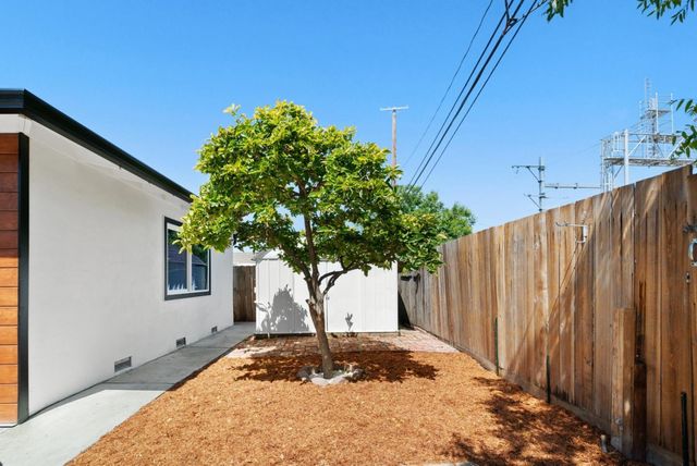 3069 Agate Drive, Santa Clara, CA 95051