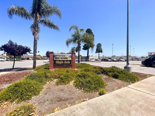 3069 Agate Drive, Santa Clara, CA 95051